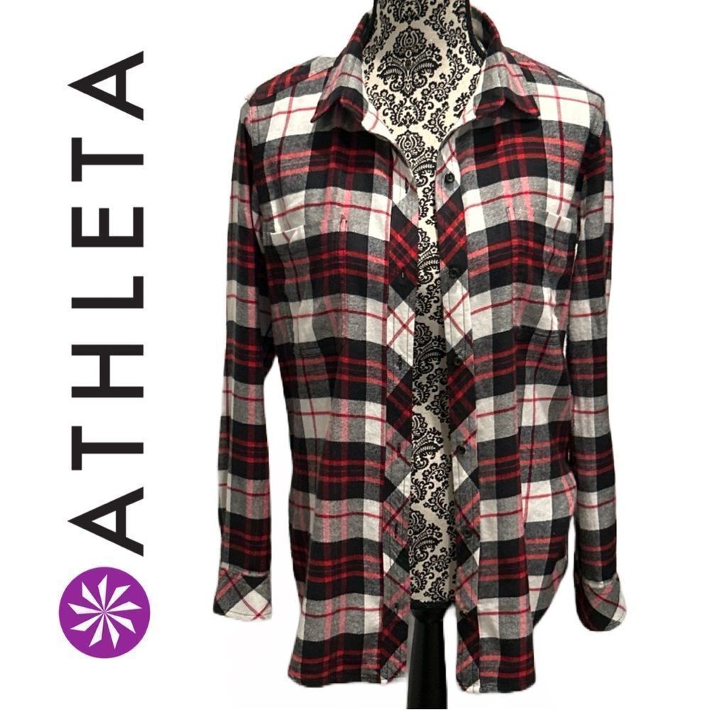 Athleta Women’s Black and Red Plaid Button Down Flannel -‎ Size XS